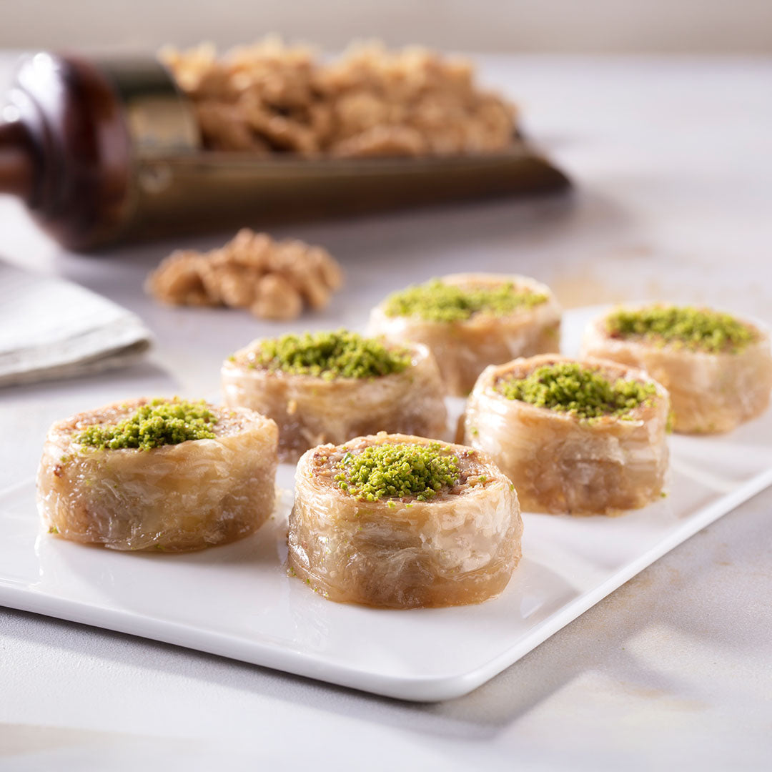 Walnut Palace Roll