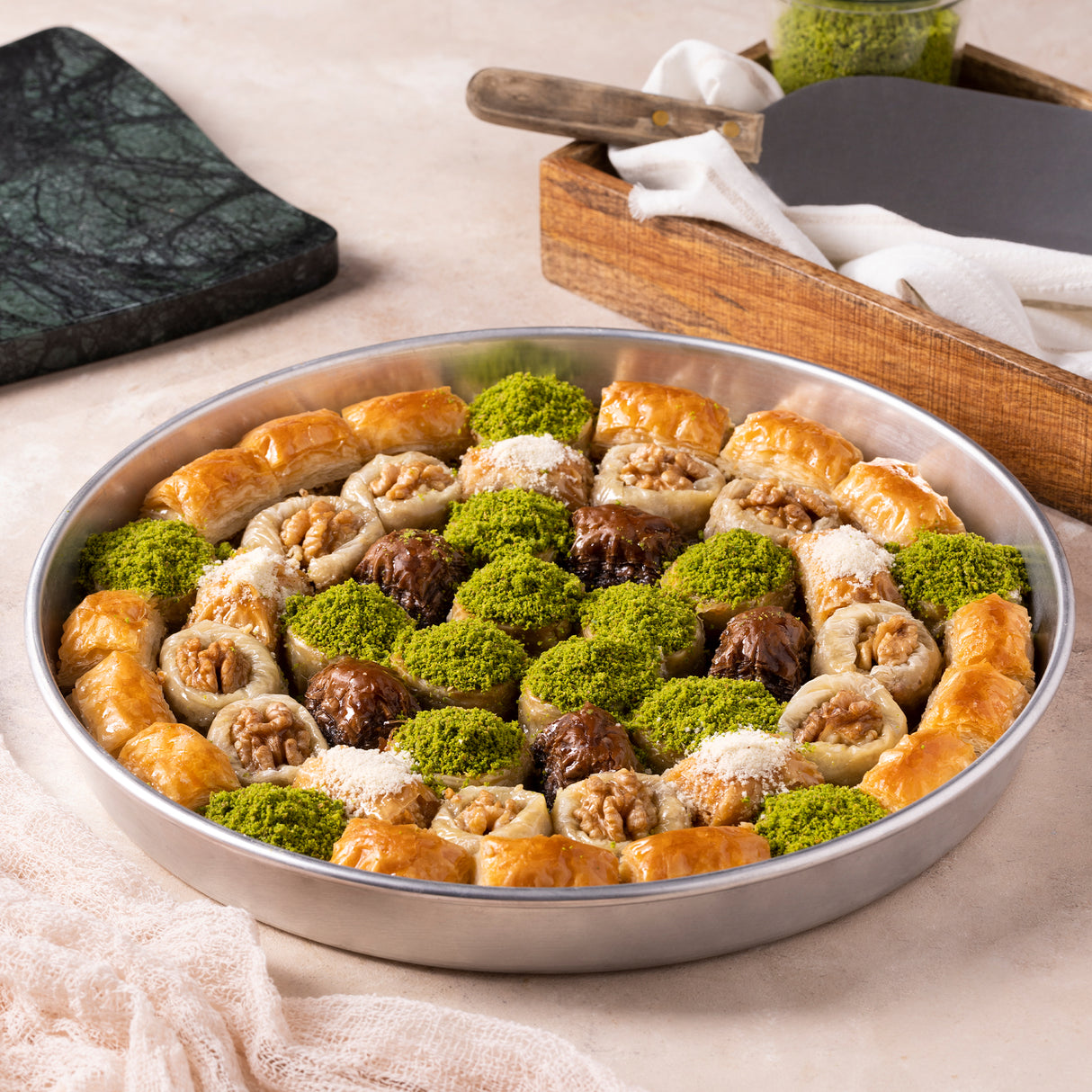 Premium Walnut Baklava Special Tray