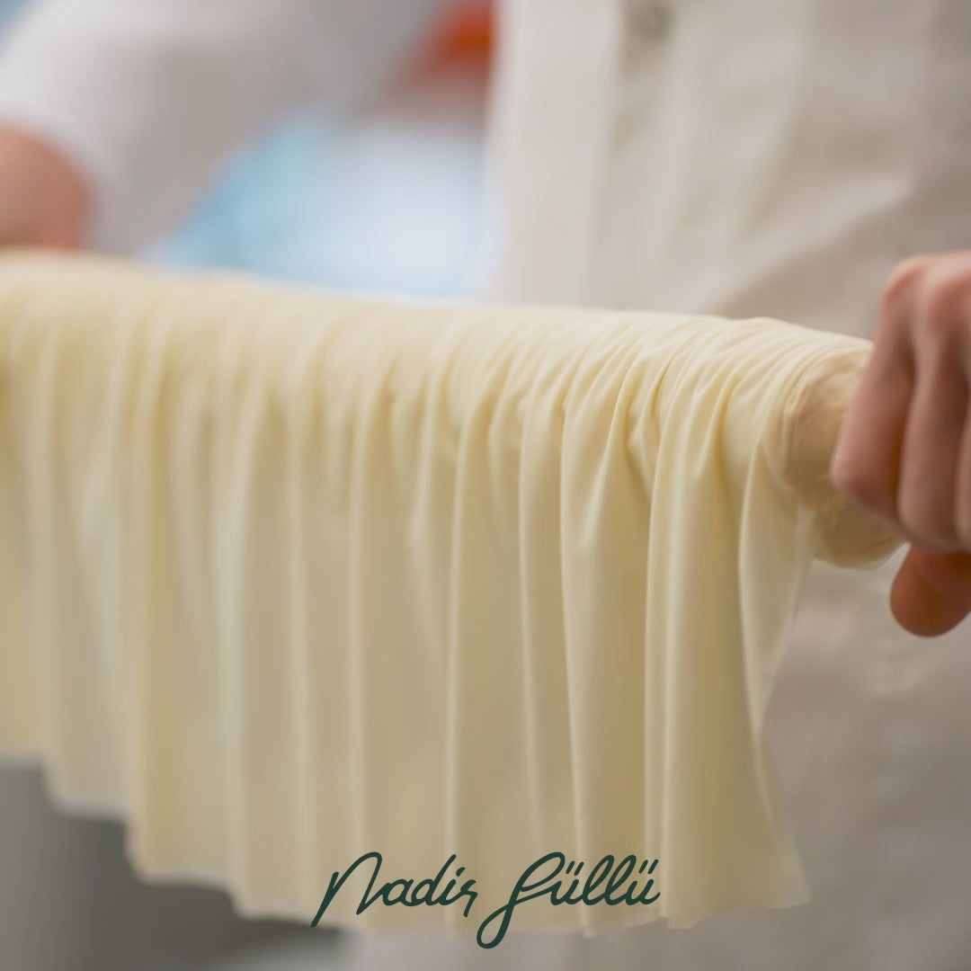 Pistachio Mussel Baklava in Tray